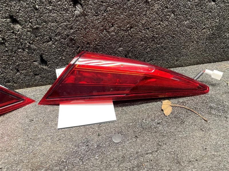 2016 Honda Civic Tail Light – Sedan, Decklid Mounted, RH